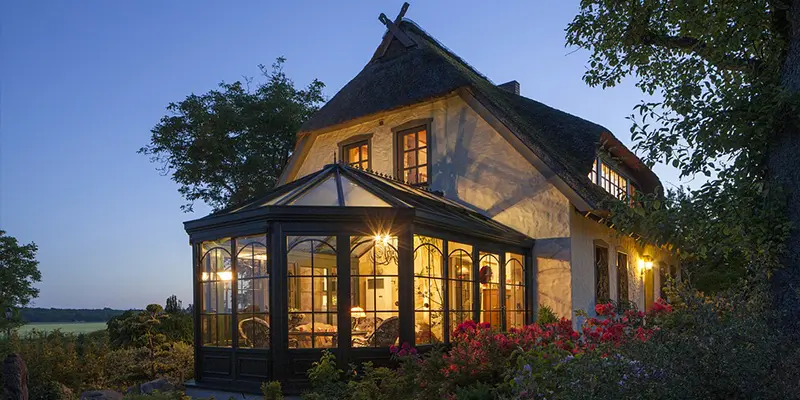 Serre Panoramiche: Innovazione e Design per Spazi Unici